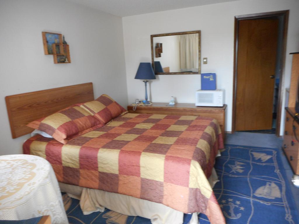Westwynd Motel Purdy Номер фото